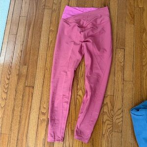 Peloton Cadent Leggings size medium pink